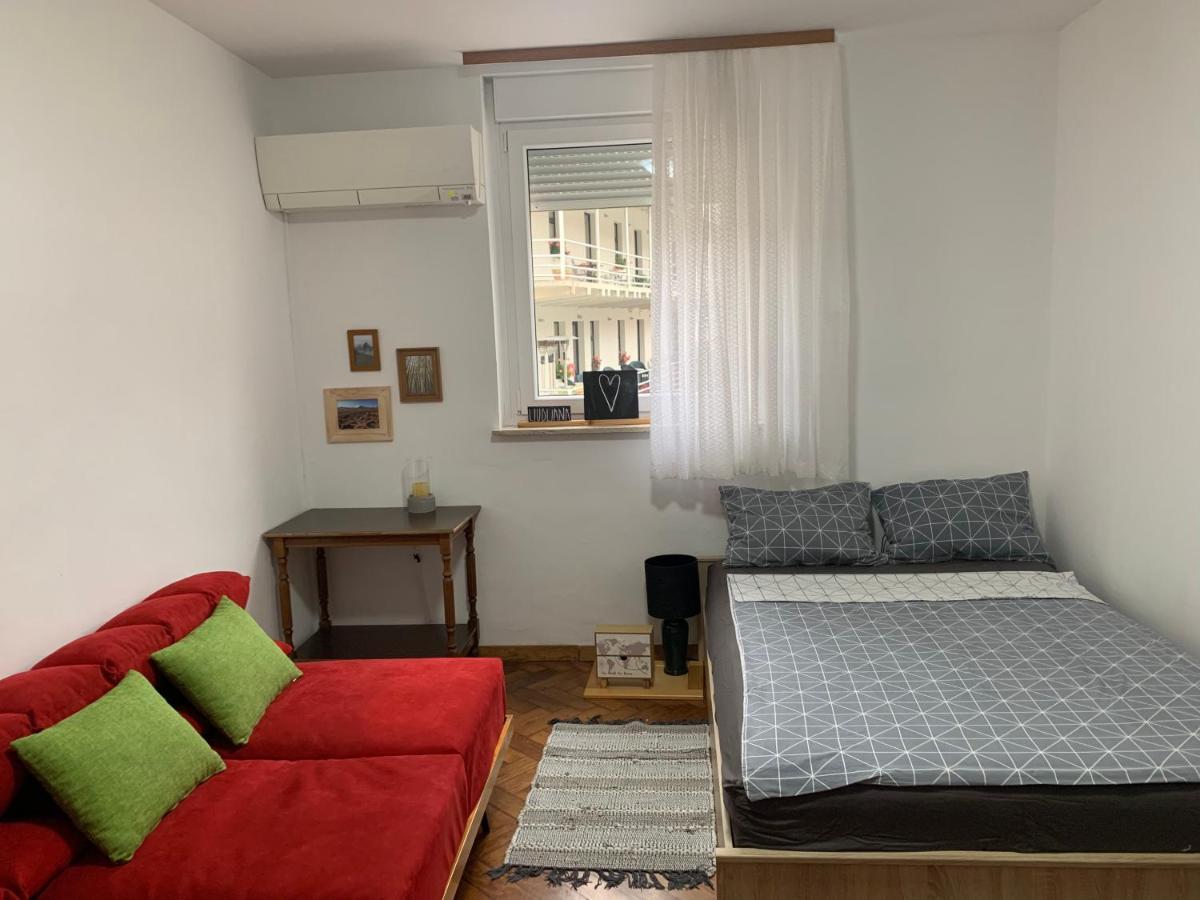 New Episode - Apartment With Private Parking Ljubljana Eksteriør bilde